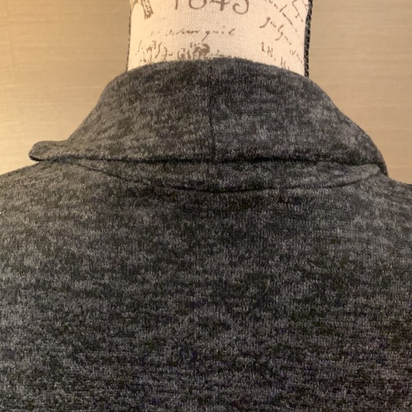 πGRAB-N-GO GLAMπ Veronica M Gray Sweater Bringing Cardi-YES Energy ππ§₯βοΈ - Picture 4 of 10